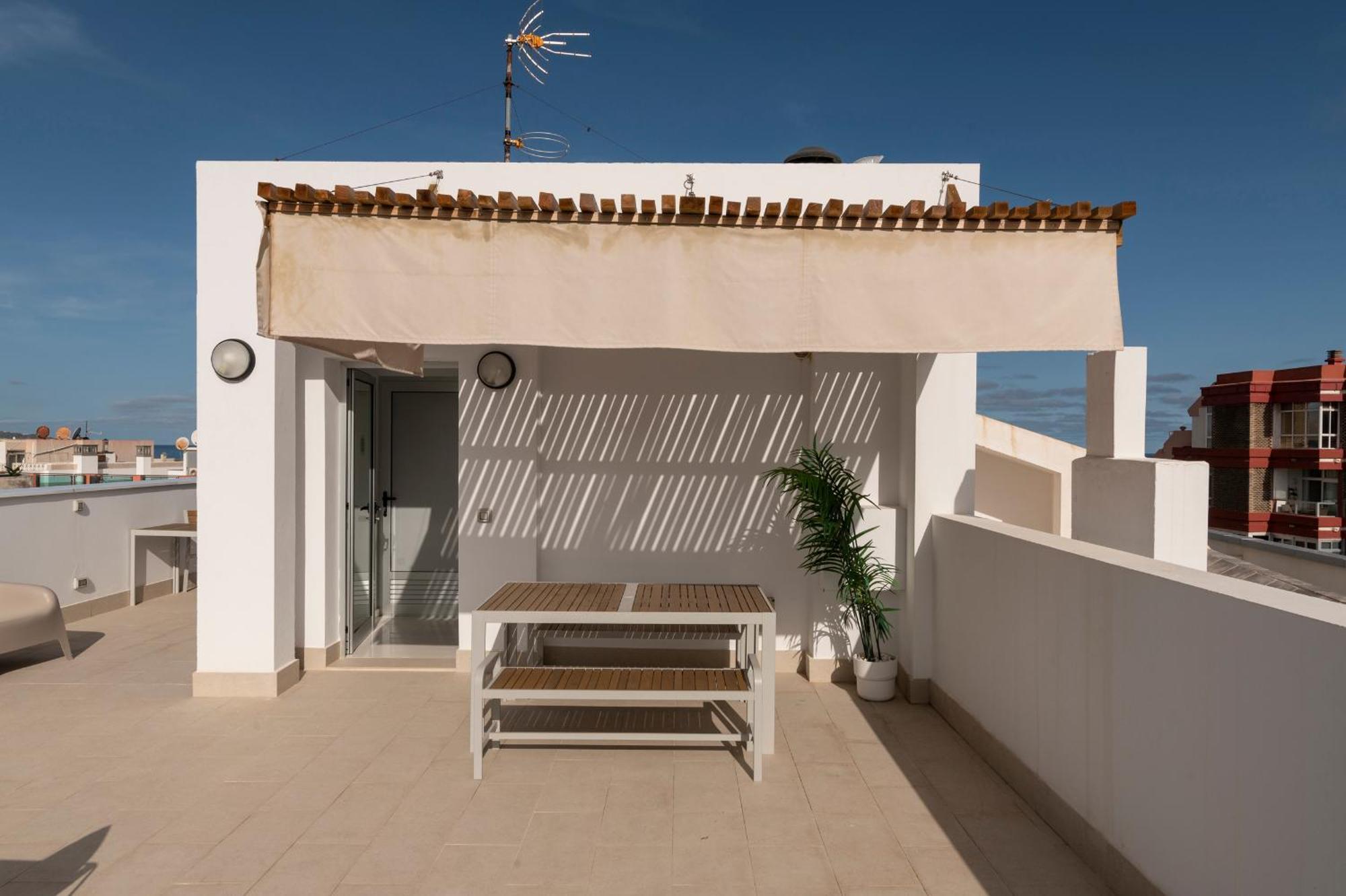 Nuevos Lightbooking Livian Suites Las Palmas Exteriér fotografie